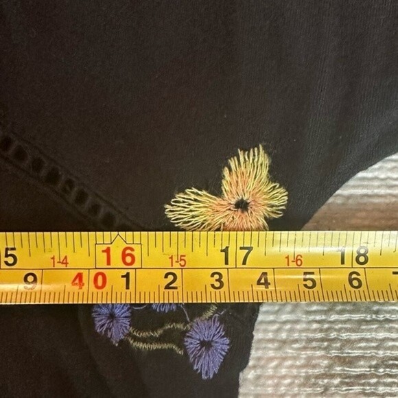 Anthropologie Parvati Floral Boho Embroidered Top Size Medium - Picture 15 of 15